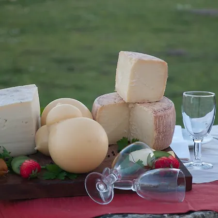 Il Megalite Farma *