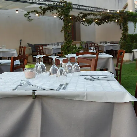 Il Megalite Alloggio per agriturismo *
